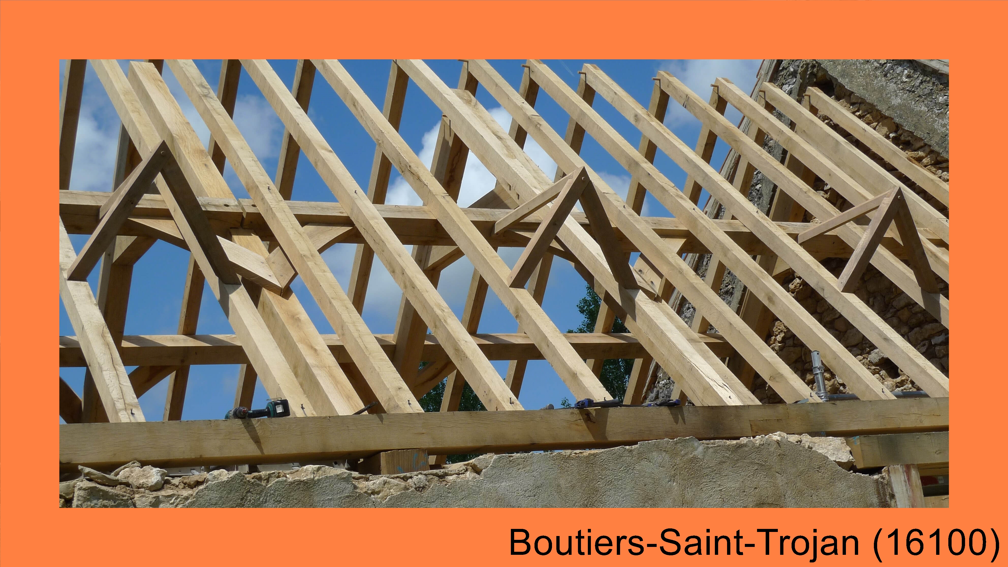 artisan charpente toitureBoutiers-Saint-Trojan-16100